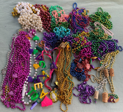 Mardi gras beads cleopatra - gras,